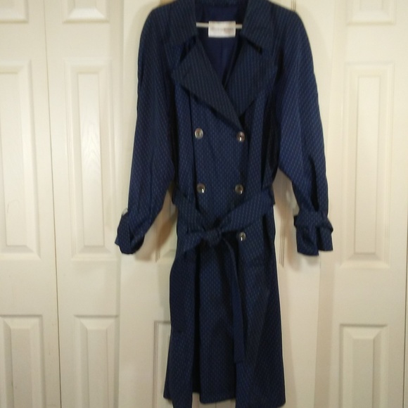 Jones New York Jackets & Blazers - Jones New York Vintage Blue Tan Dot Trench Coat